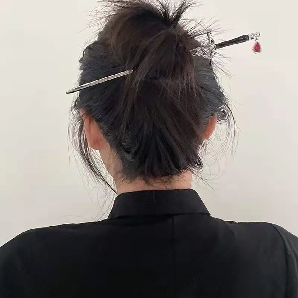 Fermagli per capelli a forma d - Women Knight Accessories recensione e prezzo