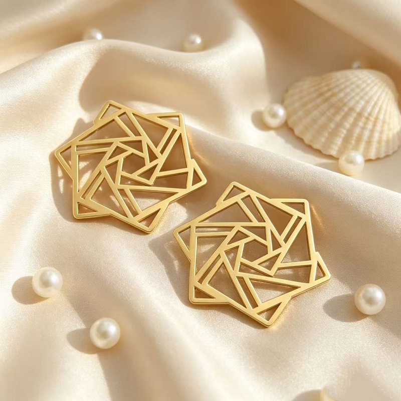 Orecchini Geometrici a Forma d - Women'S Accessories Jewelry Sale recensione e prezzo